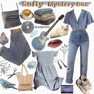 • softÿ mystery box • 10 piece soft egirl vibe